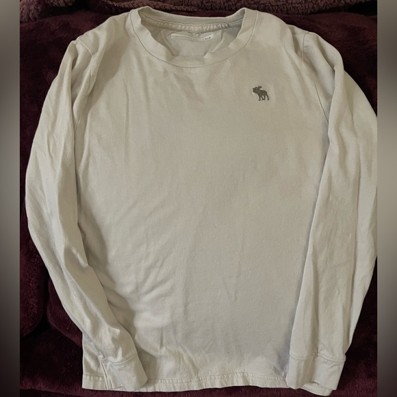 abercrombie kids Other - Abercrombie Kids Cream long sleeve T-Shirt